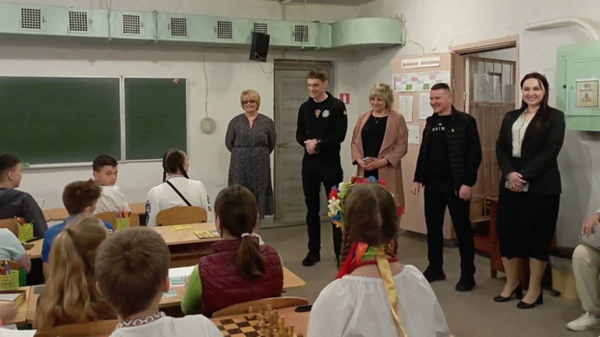 Як відбувається навчання за змішаним форматом