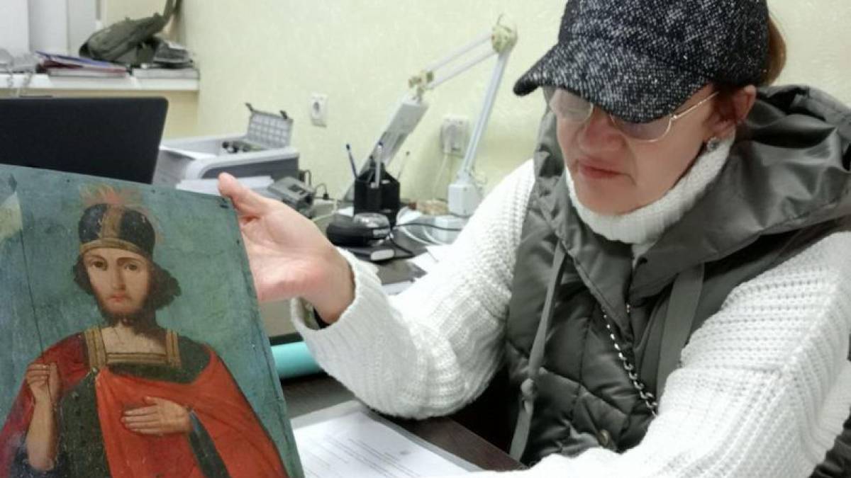Музейна колекція Херсонського художнього музею повернула старовинну ікону «Іоан Воїн»