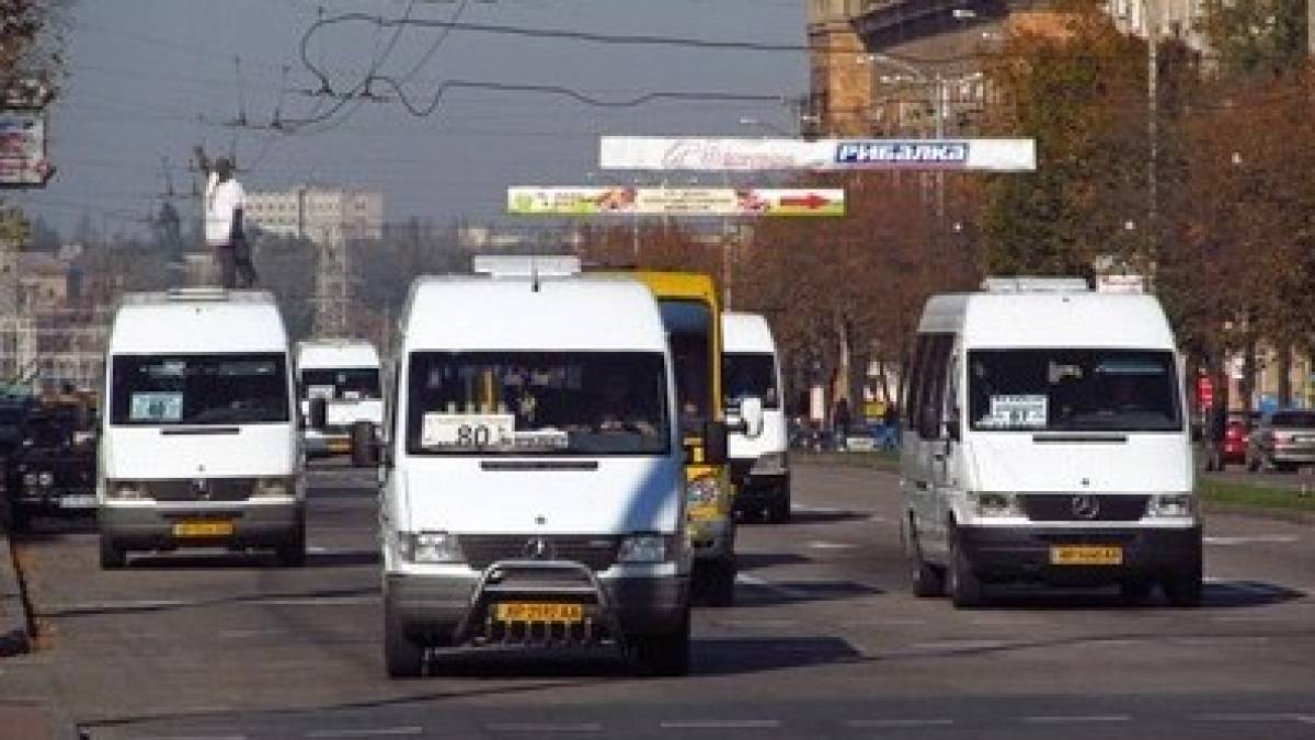 У Запоріжжі один із автобусних маршрутів тимчасово змінить рух