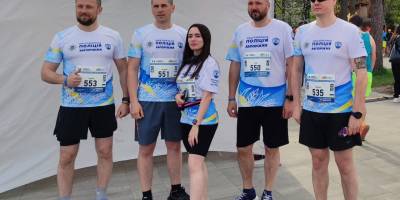 Запорізькі поліцейські взяли участь у Київському півмарафоні Незламності-2024, щоб підтримати військових