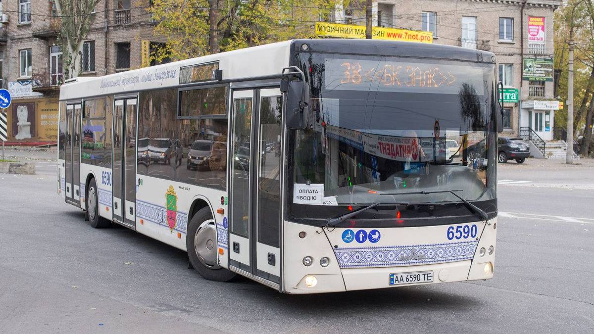 У Запоріжжі змінилася схема руху популярного автобусного маршруту