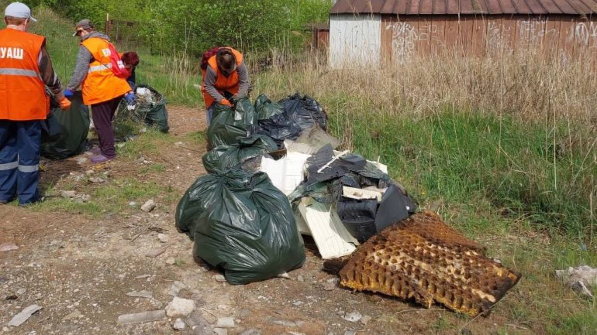 Доєднуйтеся до весняного прибирання міста!