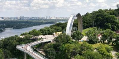 Колишню Арку дружби народів можна знести, вона не є пам’яткою історії — МКІП