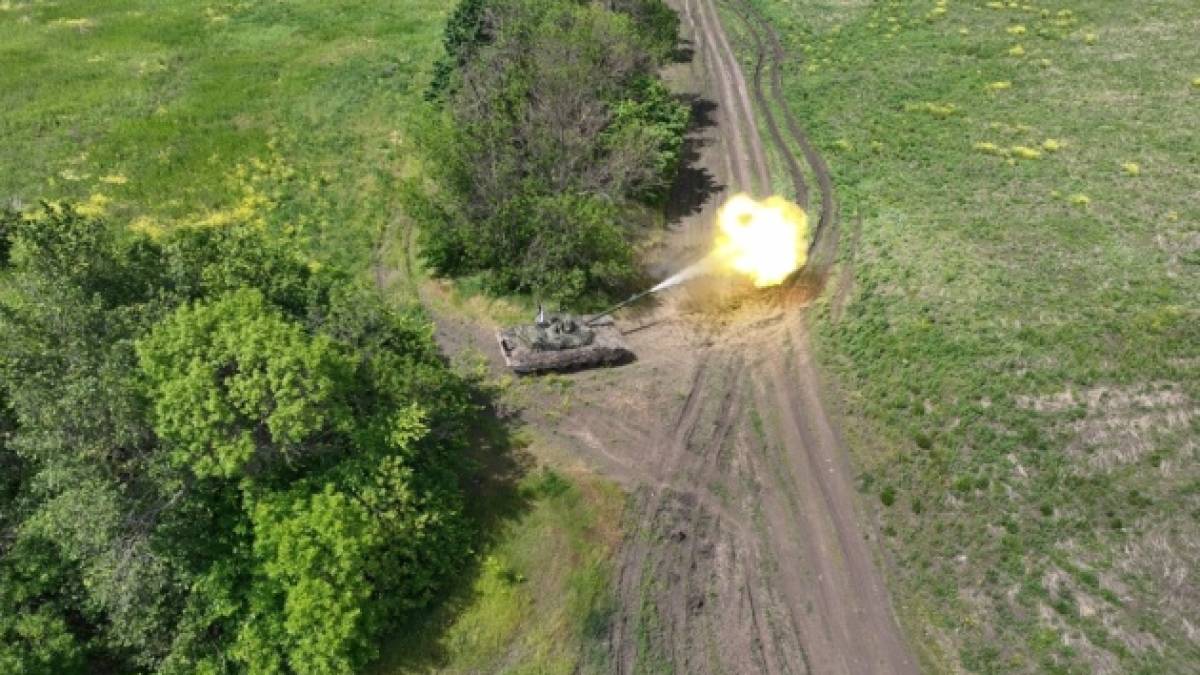 Генштаб ЗСУ – про втрати ворога на 18 квітня: 456960 (+910) осіб, 11637 (+13) артсистем, 15618 (+31) автотехніки