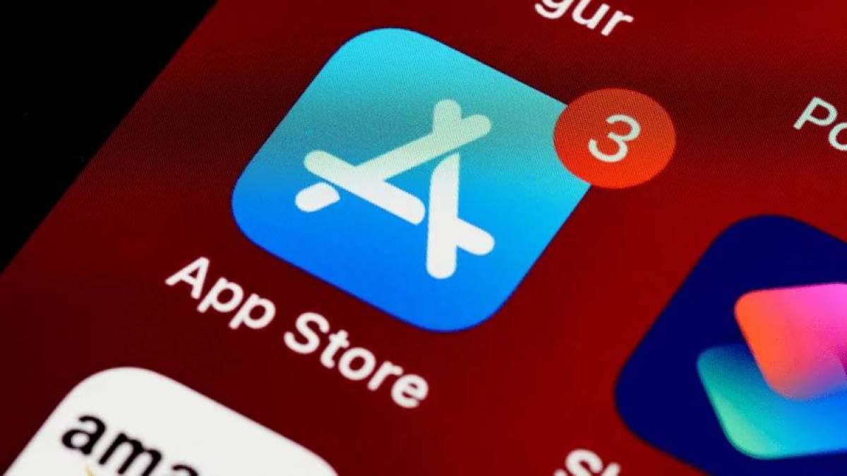 Помста за TikTok: Пекін наказав вилучити Telegram, Signal та WhatsApp з китайського App Store