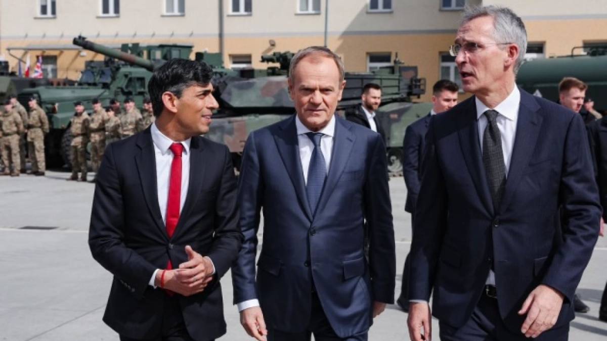 Туск, Столтенберг і Сунак зустрілися у Варшаві