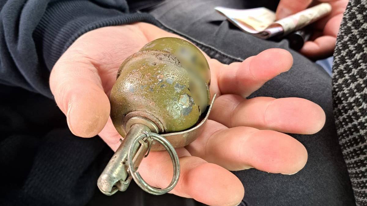 Мешканець Запоріжжя торгував гранатами