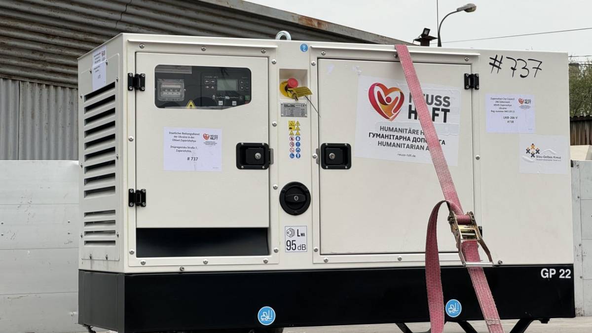 Запорізькі рятувальники отримали потужний дизельний генератор