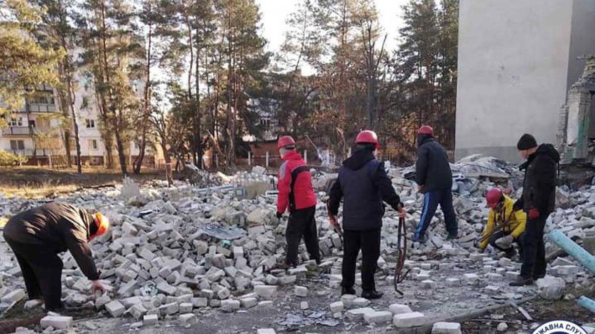 «Армія відновлення»: до виконання суспільно корисних робіт залучили 118,15 тис. безробітних