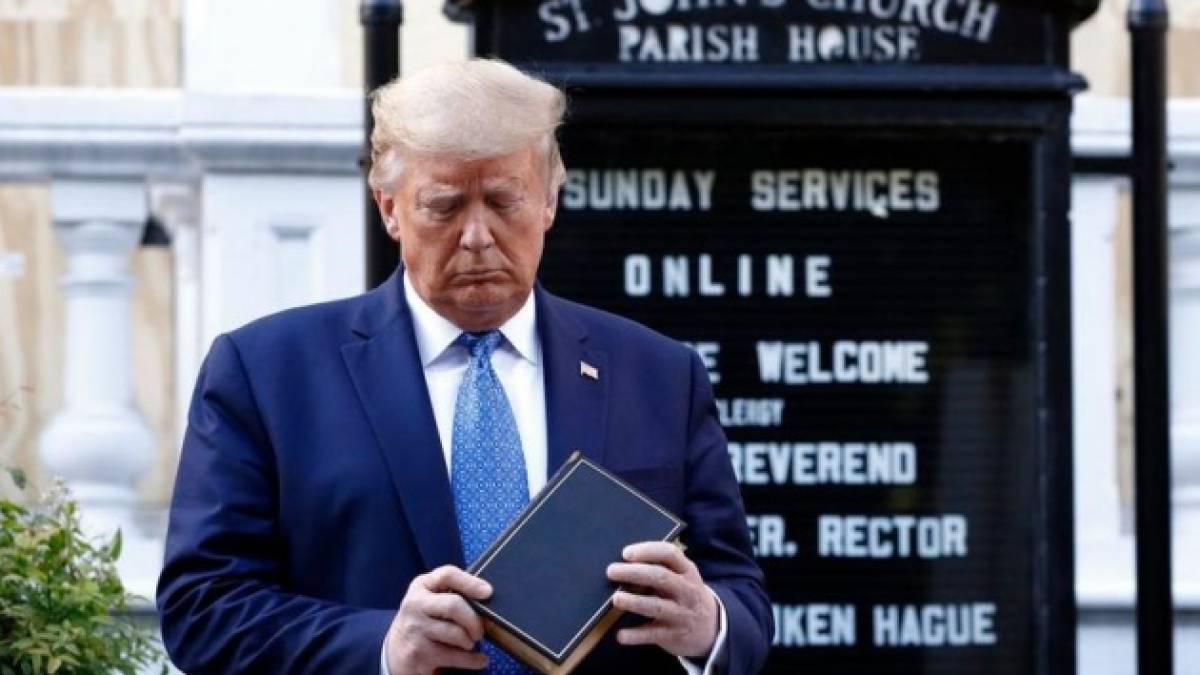 Трампа оштрафували на $9000 за дописи в соцмережах про суд
