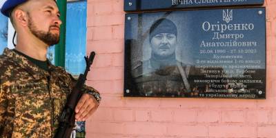 Загиблому на Запоріжжі гвардійцю відкрили пам’ятну дошку на Вінниччині