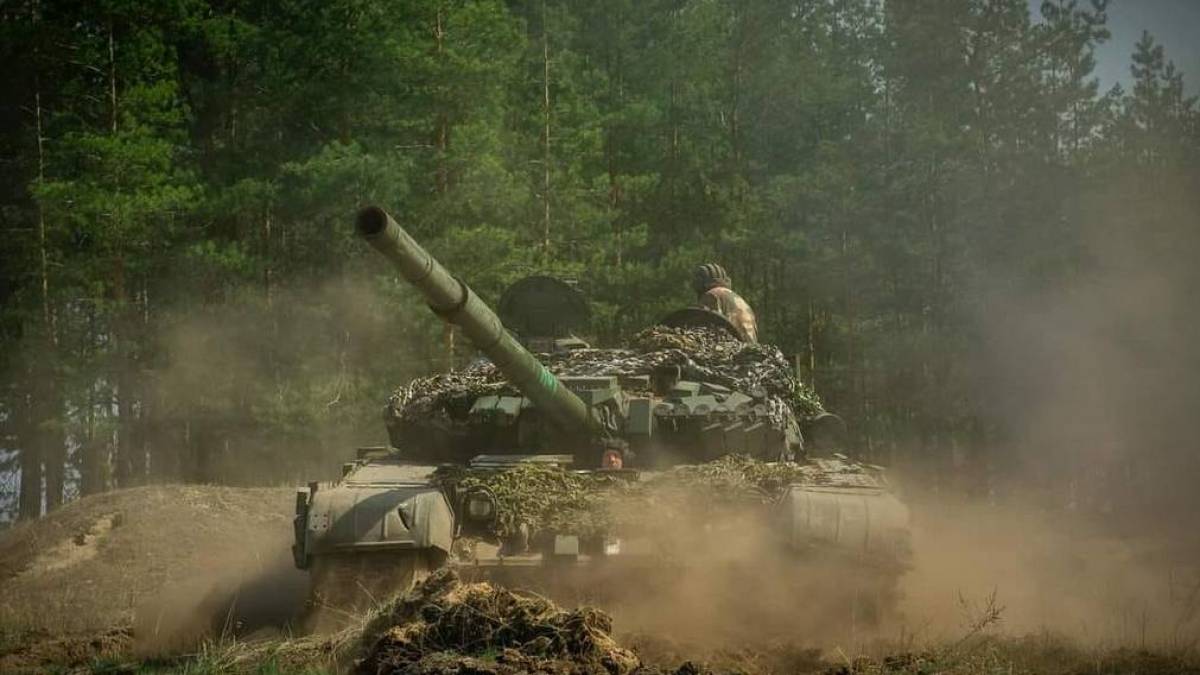 На Оріхівському напрямку ворог 3 рази атакував позиції наших захисників: Генштаб ЗСУ