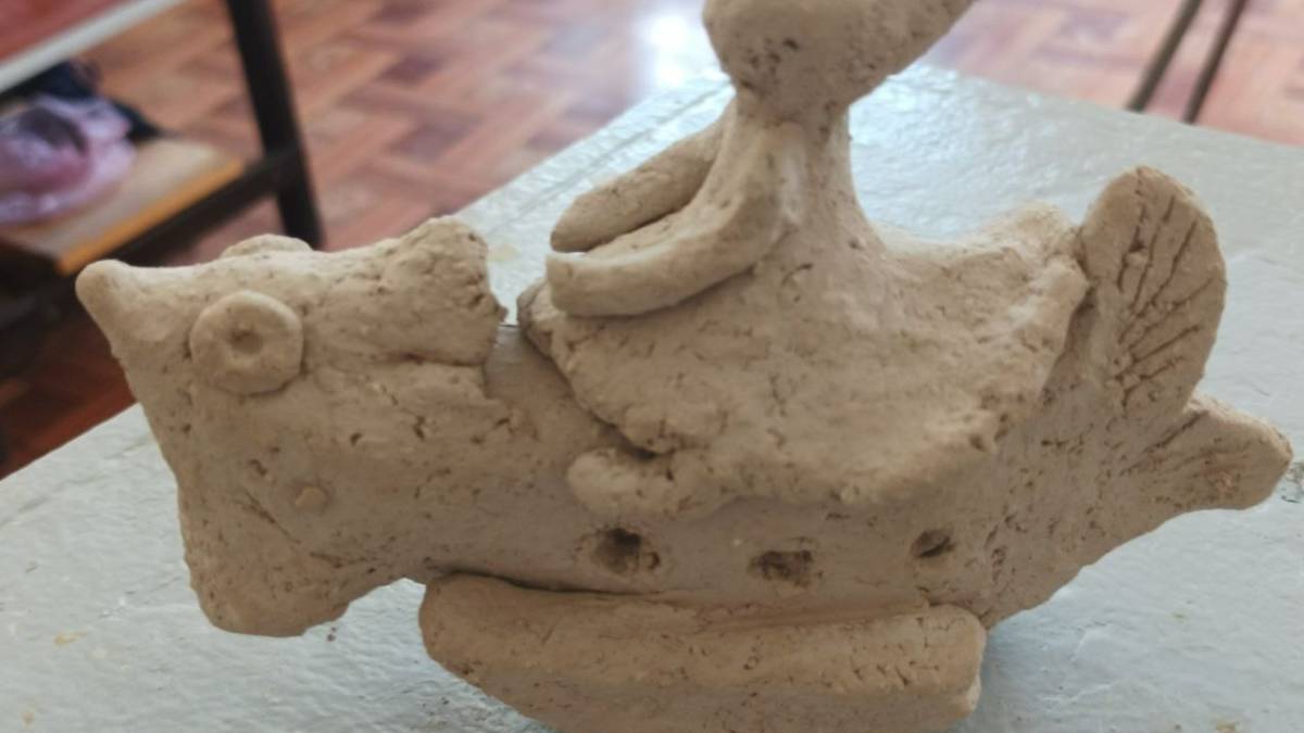Гончарний круг зачаровує, глина надихає