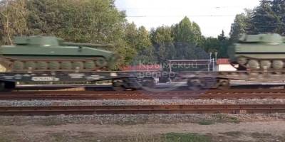 По ЖД-ветке Керченского моста техники, боеприпасов и прочего МТО РОВ как продолжалась, так и продолжается