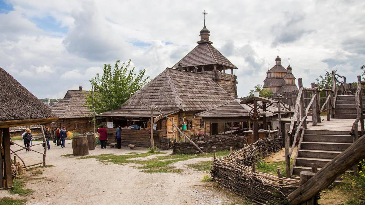 Хортиця відкривається: які правила будуть діяти для туристів