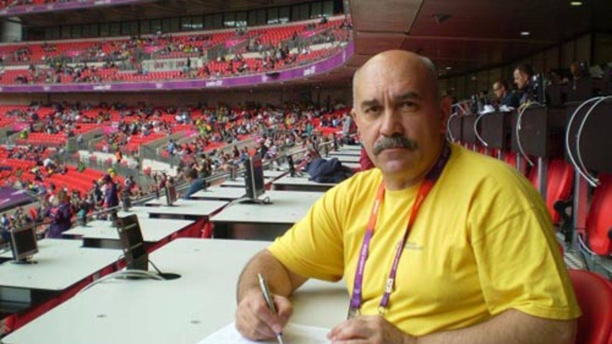 Помер спортивний журналіст та коментатор Сергій Савелій
