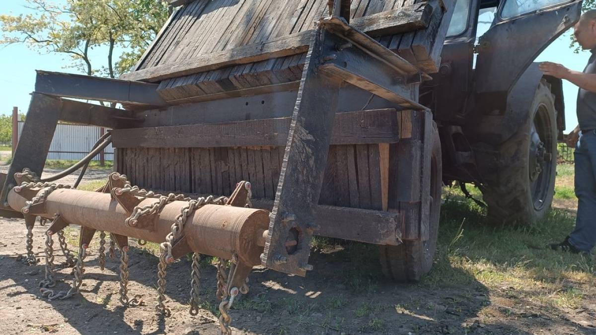 На Миколаївщині аграрії  розробили трактор, який здатен на розмінування