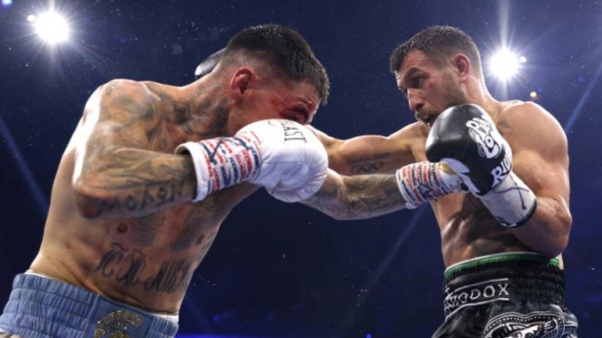 Василь Ломаченко знову став чемпіоном світу в легкій вазі