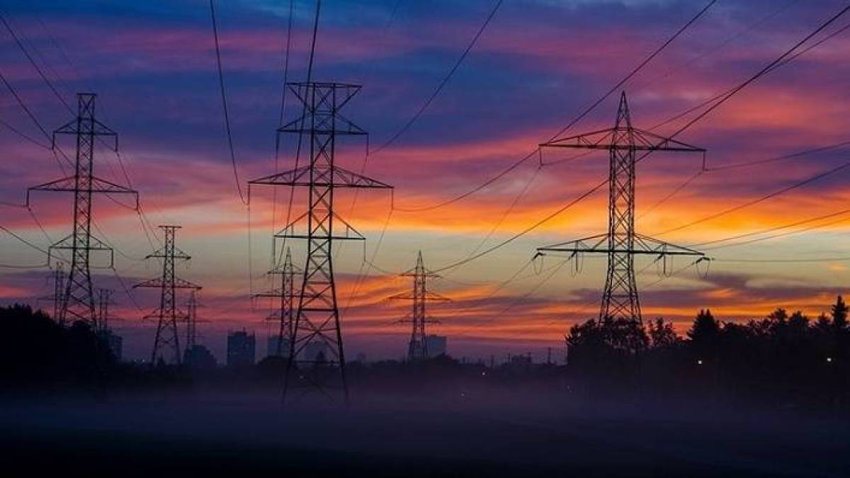 Обмеження енергоспоживання для промисловості повертаються на вечір – “Укренерго”