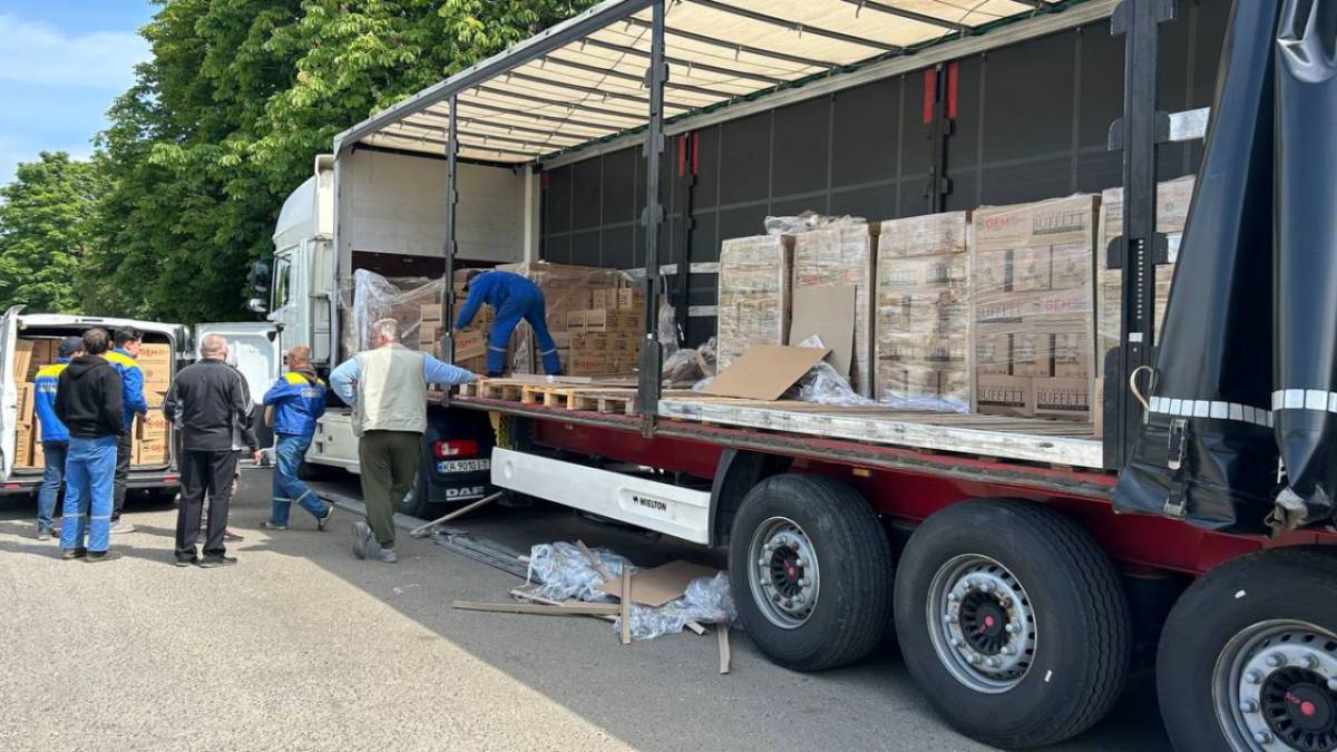 Мешканці прифронтової громади Запорізької області отримали продуктові набори