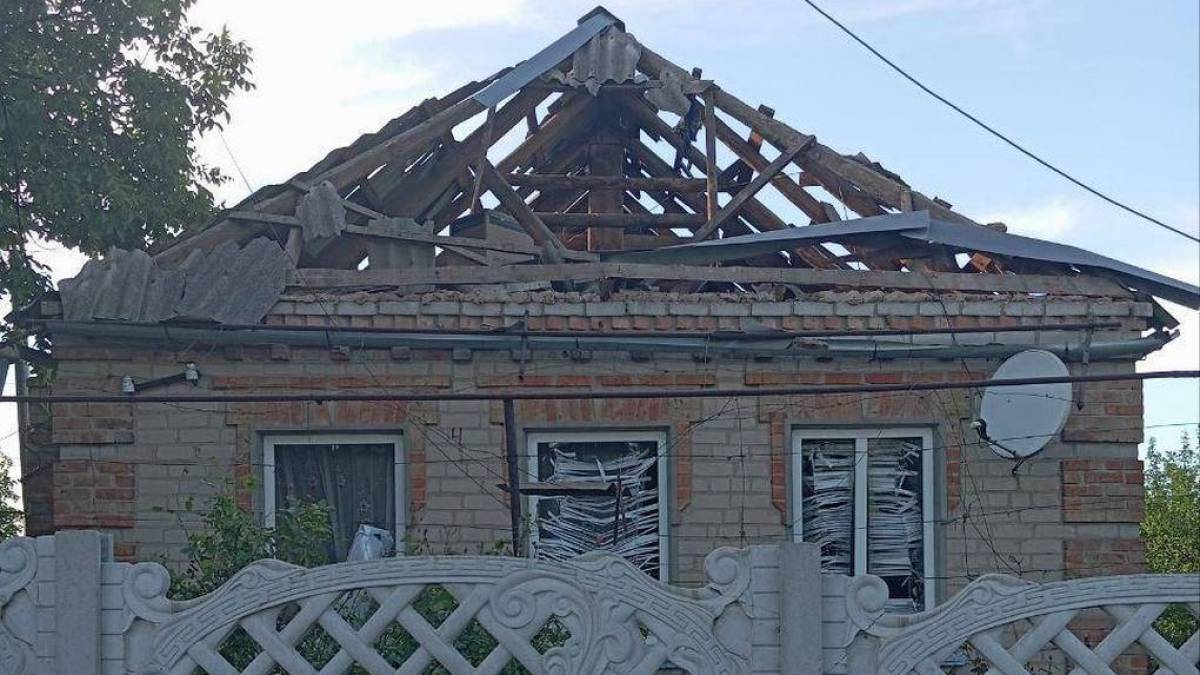 Окупанти 462 рази вдарили по Запорізькій області: надійшло 5 повідомлень про руйнування