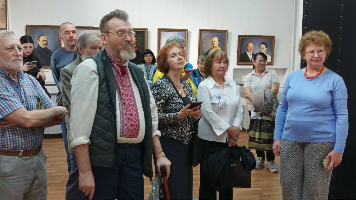 Художня спадщина, що змальовує Василівку, – врятована та презентована