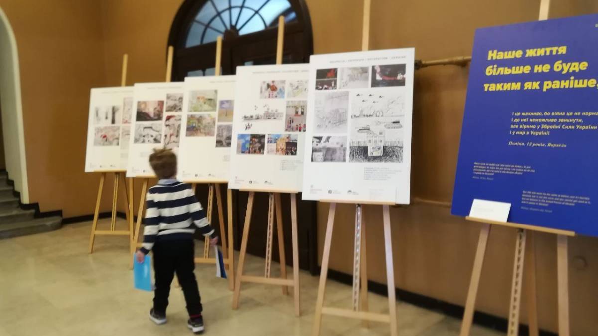 В Естонії триває виставка «Мамо, я не хочу війни»