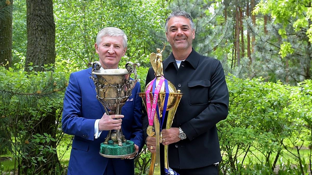 Рінат Ахметов привітав Маріно Пушича й команду із золотим дублем (фото)