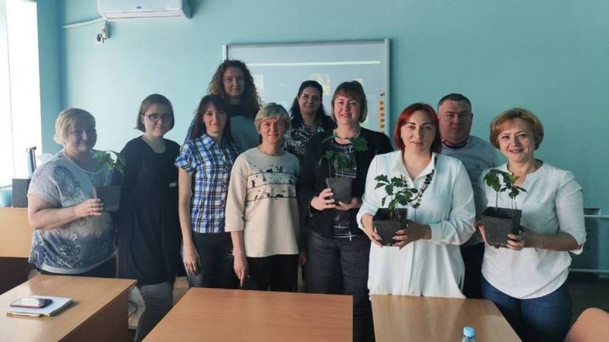 Хортицька національна академія провела Всеукраїнський форум з гарденотерапії