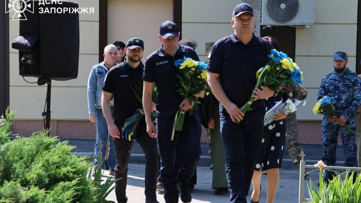 У Запоріжжі рятувальники вшанували пам’ять жертв геноциду кримськотатарського народу