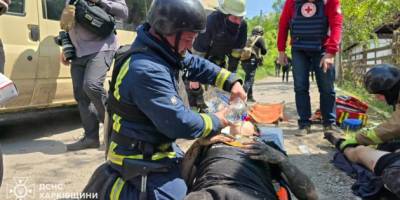 росія вдарила по місцю відпочинку на Харківщині: п’ятеро загиблих, травмованих вже 16