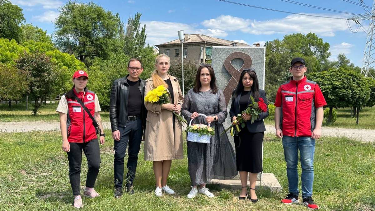 У Запоріжжі згадали тих, хто помер від СНІДу