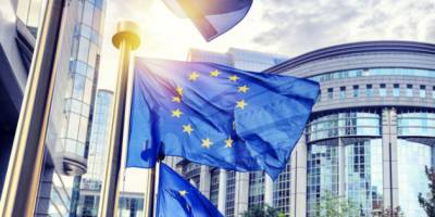  Першу виплату від заморожених активів рф Україна отримає у липні — Єврокомісія
