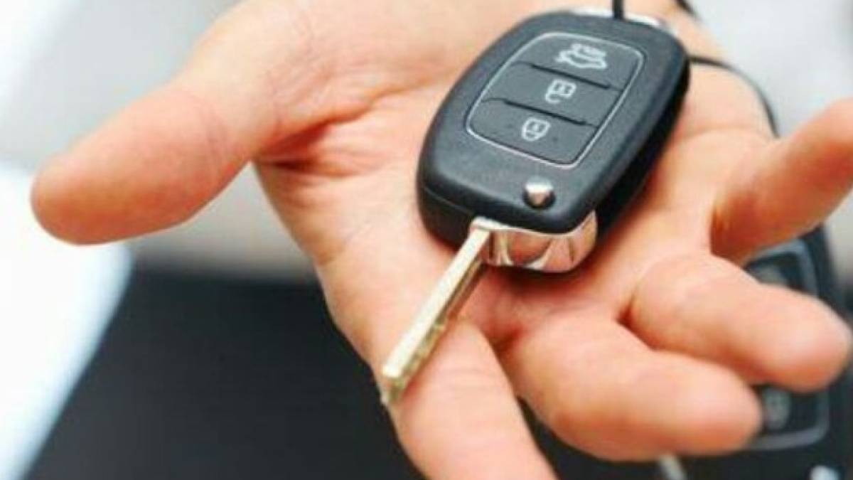 Мешканок Запоріжжя при купівлі авто для ЗСУ обдурили на 220 тисяч гривень