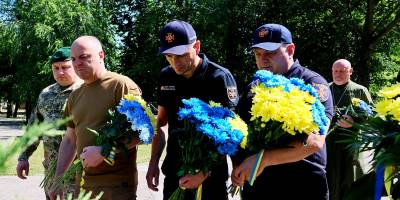 У Запоріжжі вшанували пам’ять Героїв України