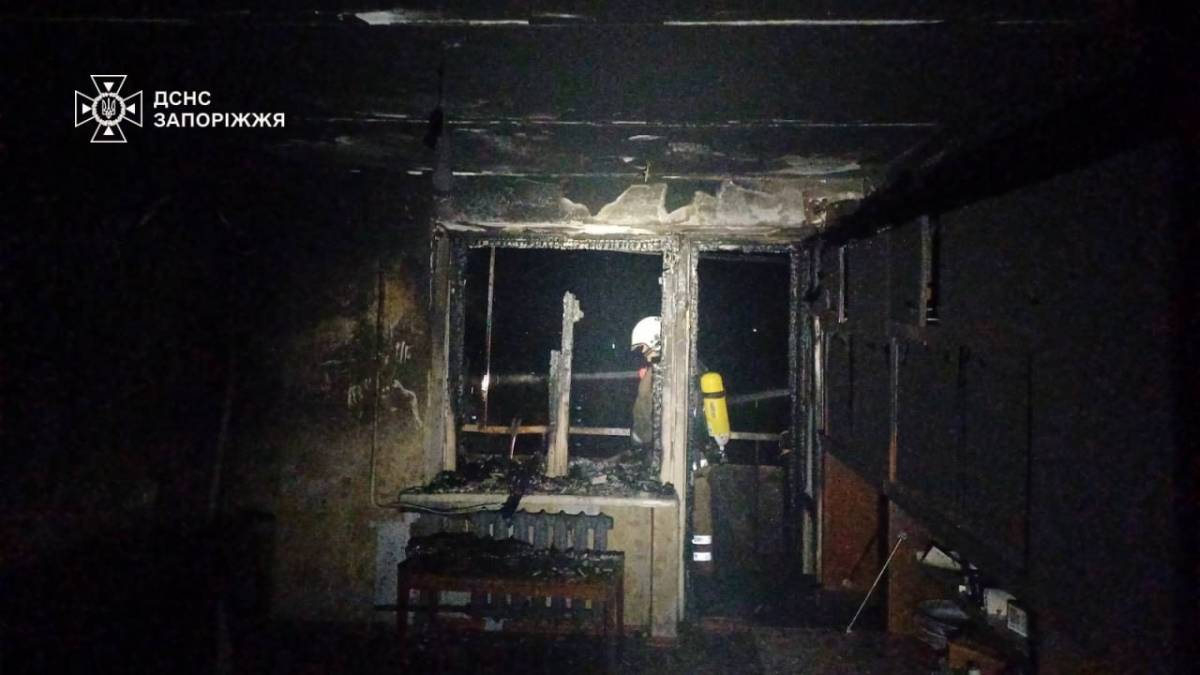 У Запоріжжі вночі горіла багатоповерхівка