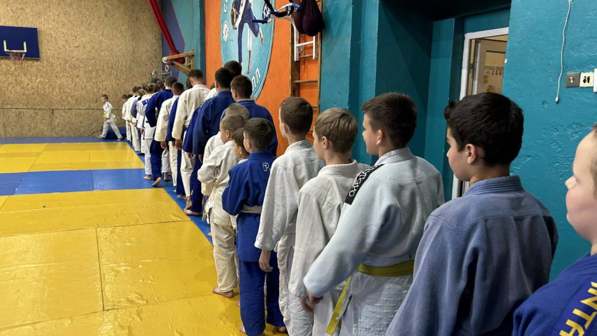 Юні запорізькі дзюдоїсти готуються до Чемпіонату України