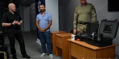 Запорізька поліція отримала новітнє обладнання для ефективного управління FPV-дронами