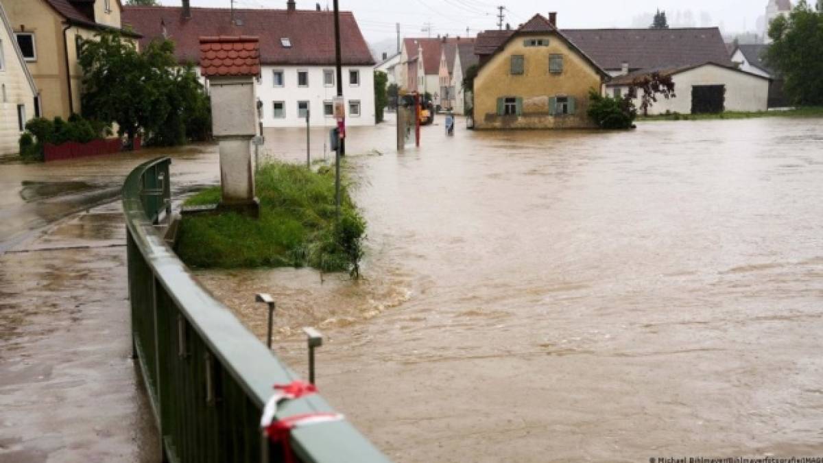 Південь Німеччини потерпає від повеней – рівень води у річках продовжує зростати