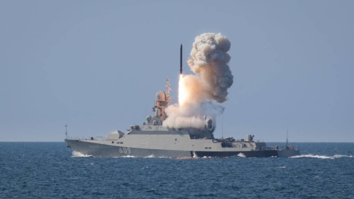 У Чорному морі – один ворожий ракетоносій “калібрів” (станом на 06.30)
