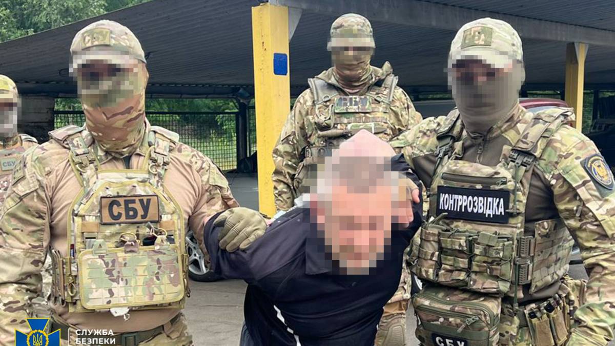 У Запоріжжі СБУ затримала агента фсб, який готував теракти проти військовослужбовців