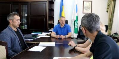 Запорізькі податковці обговорили проблемні питання з місцевим бізнесом