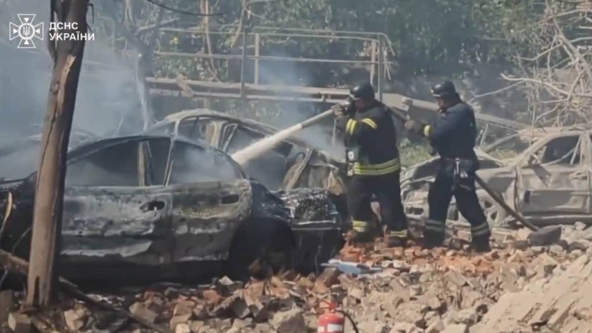 росія вдарила по Кривому Рогу: щонайменше 6 загиблих та 11 поранених