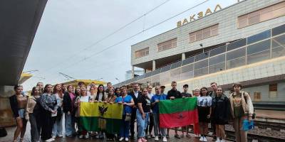 Молодь з Мелітополя вивезли до Білорусі, щоб навчати поводитися зі зброєю та стріляти