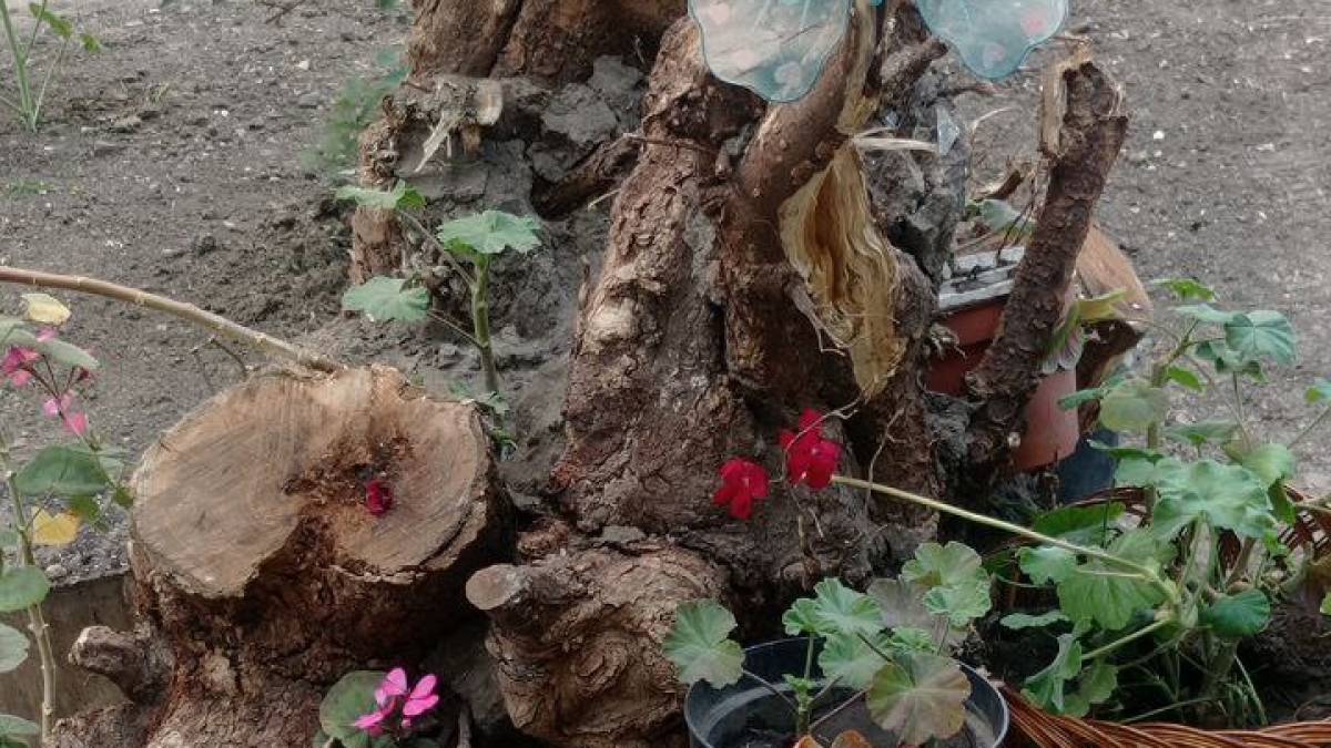 У Бердянську втрата:  невідомі зламали «мальчика» з фонтану