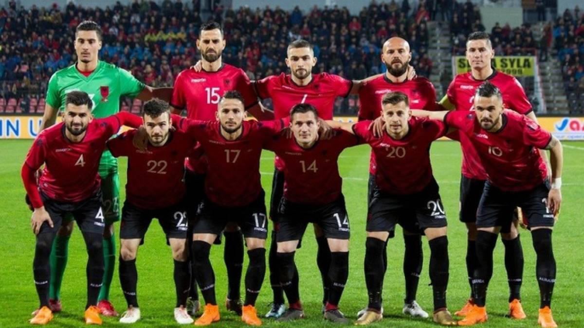 Албанські депутати на 10 днів призупинили роботу парламенту через Євро-2024