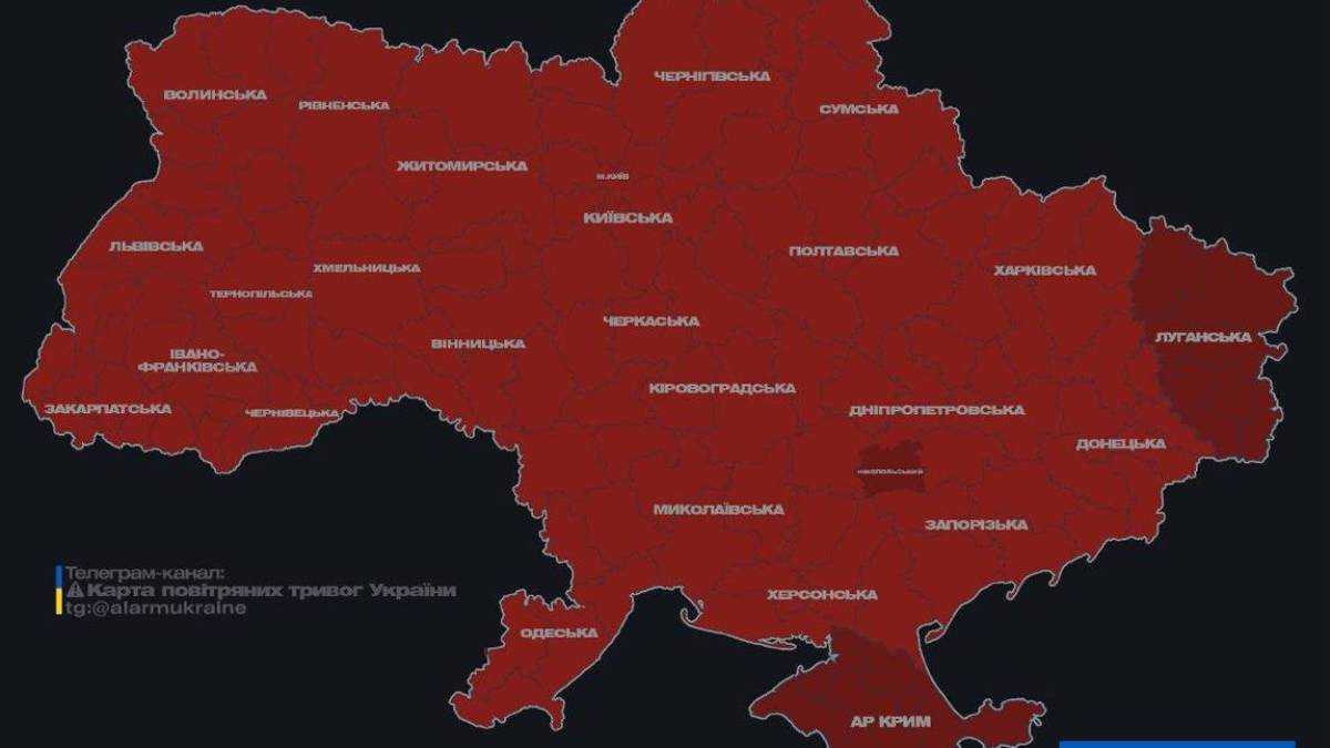 Вся Україна вночі була під загрозою ракетних ударів та ворожих БпЛА