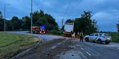 На Тернопільщині автобус, що їхав із Болгарії, потрапив у ДТП