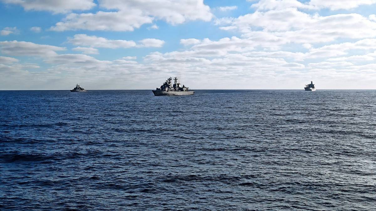 В українських морях росія тримає чотири ракетоносці — ВМС ЗСУ