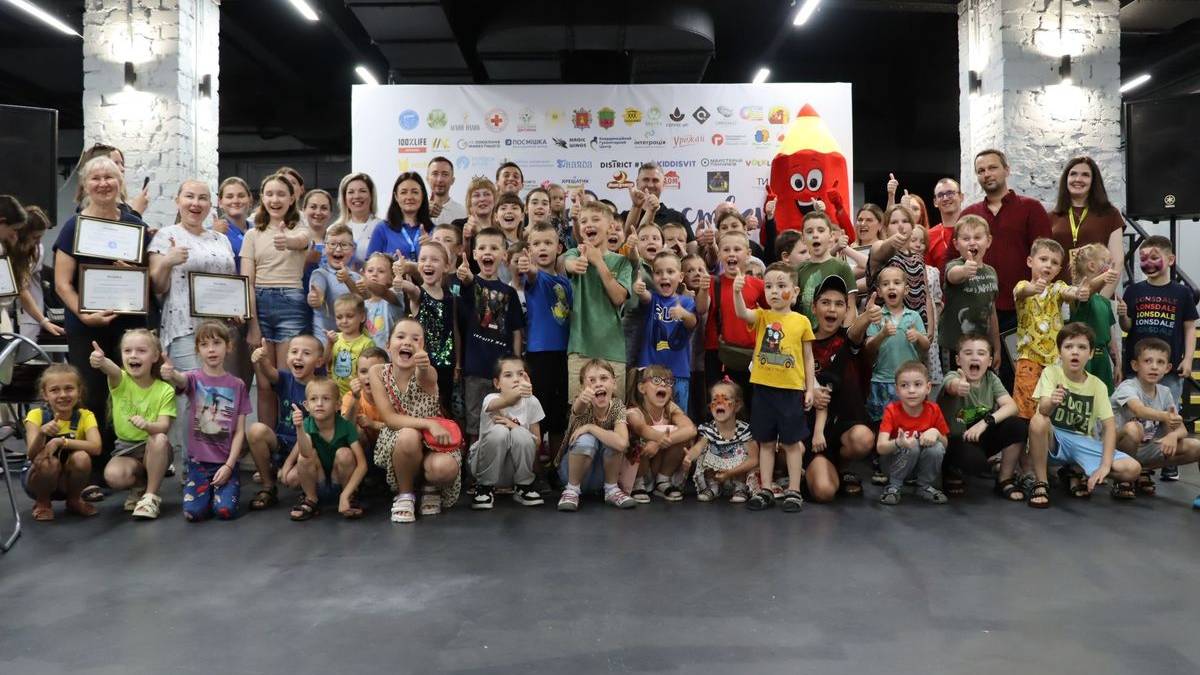 У Запоріжжі завершився ярмарок “Дорога до дитинства” – понад 1000 дітей взяли участь